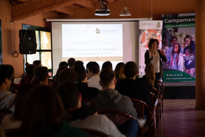 charla-bullying-jornadas-monitores-es